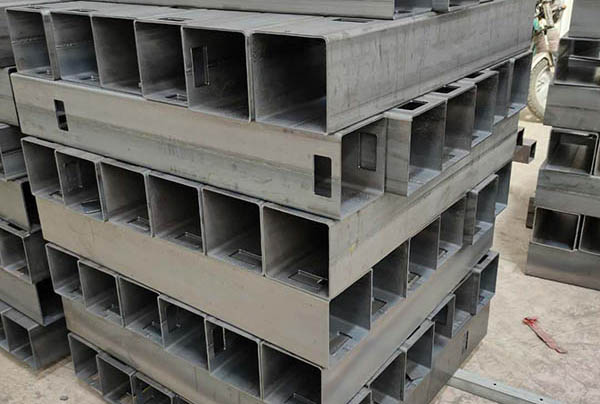 祥云大口径方管