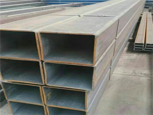 祥云Q355B无缝方管大厂出货